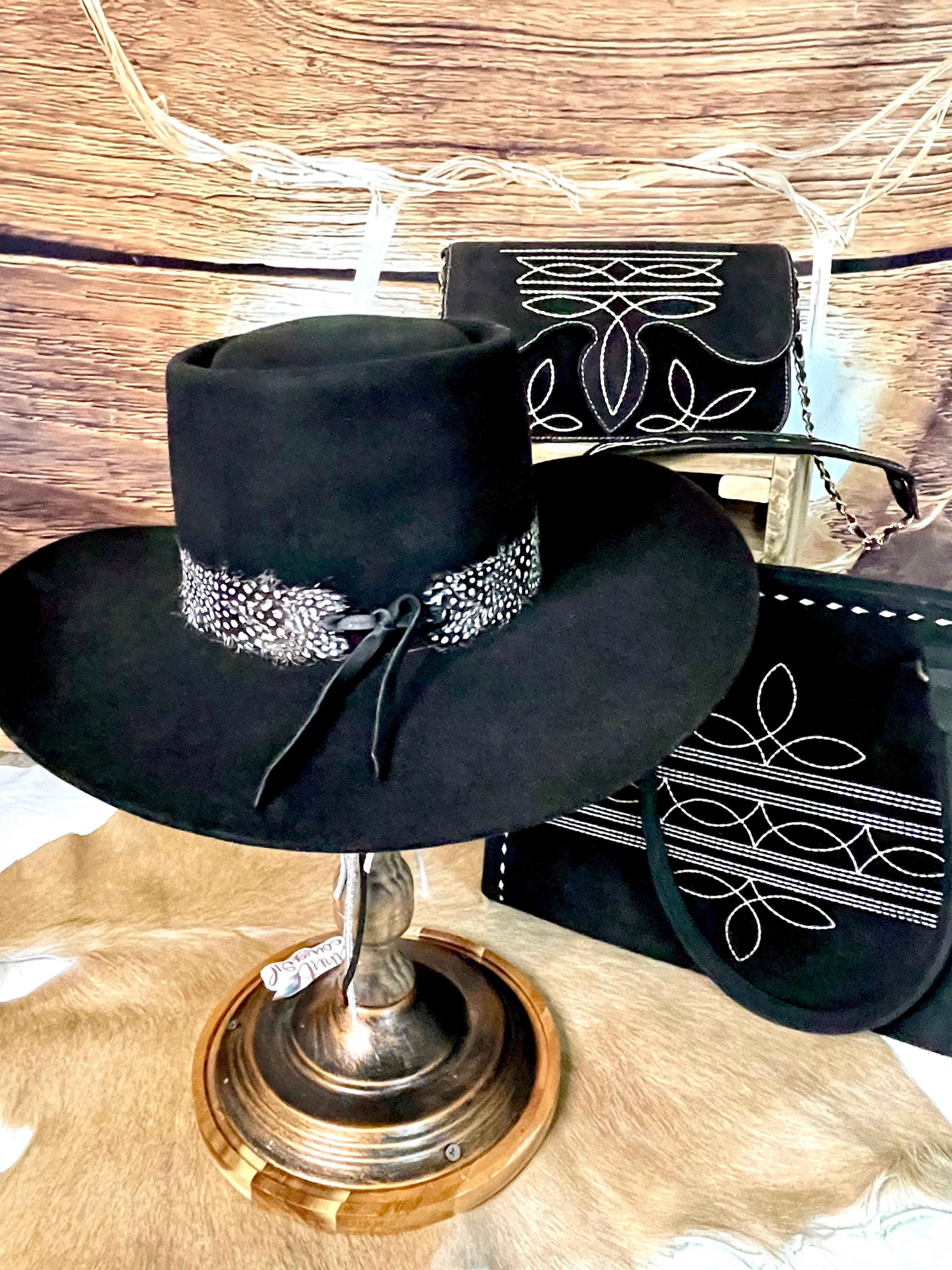 Black & White Feather Hatband with Front Fan