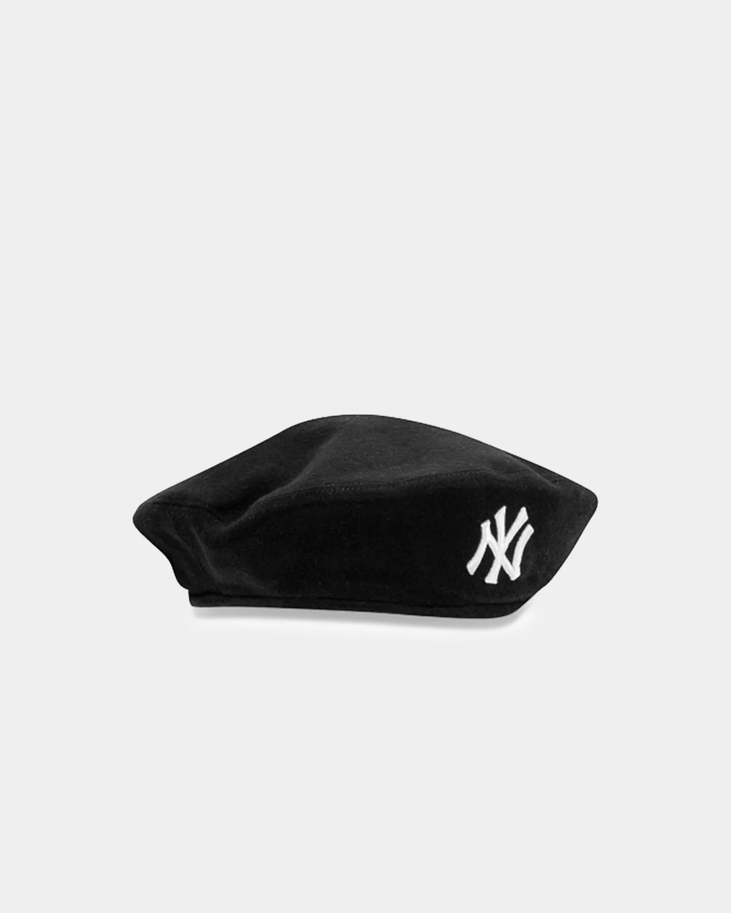 New Era New York Yankees 'Black Melton Wool' Beret Black/White