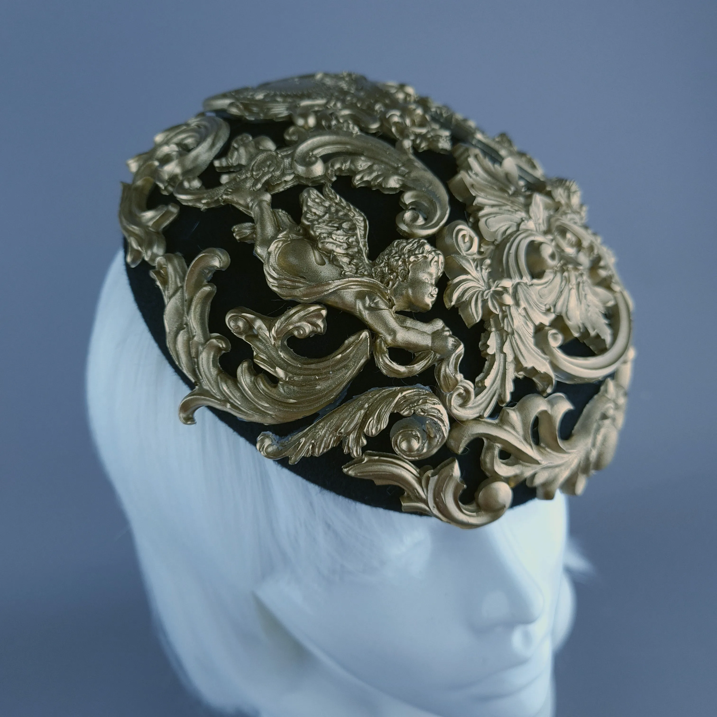 "Ozul" Black & Gold Filigree Fascinator Hat