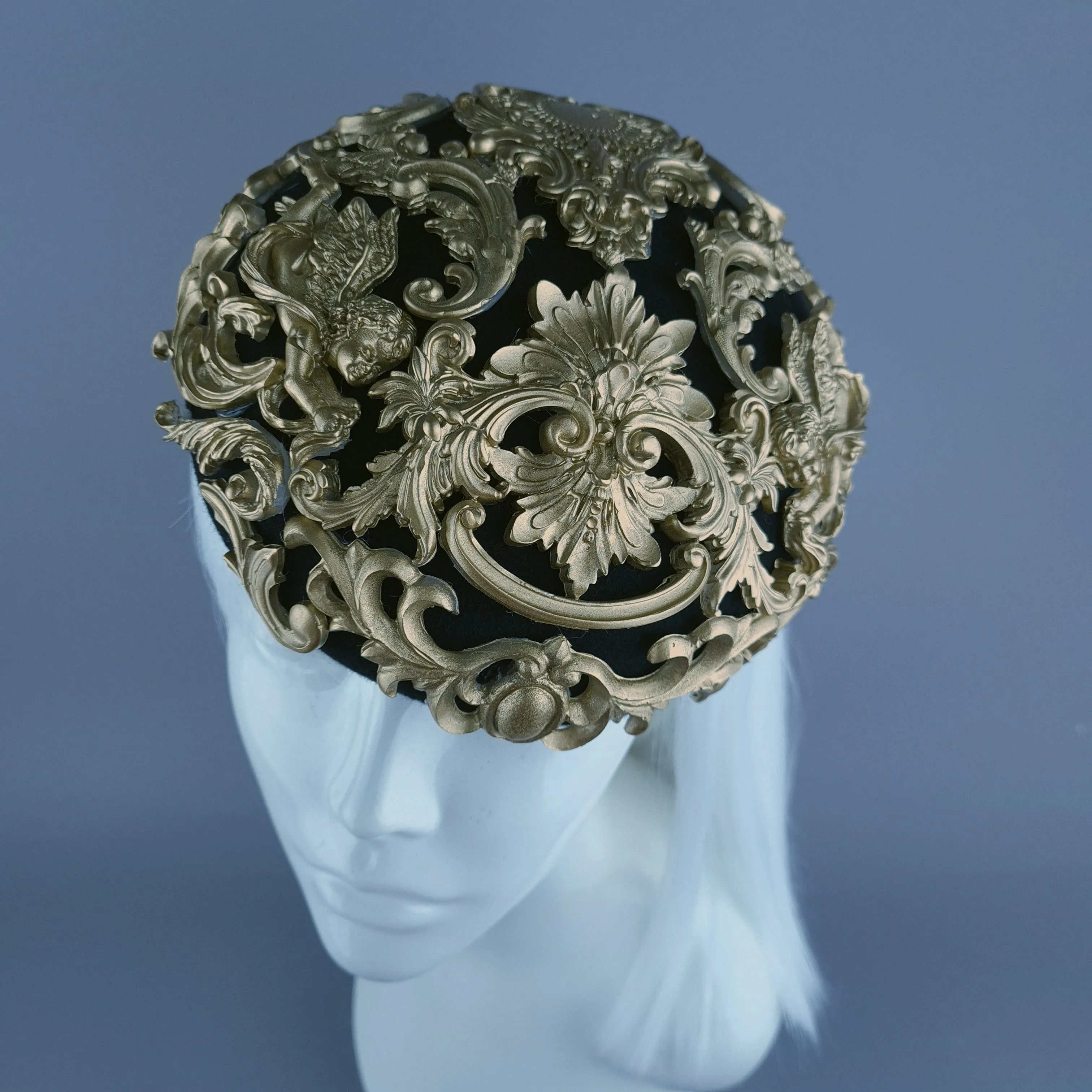 "Ozul" Black & Gold Filigree Fascinator Hat