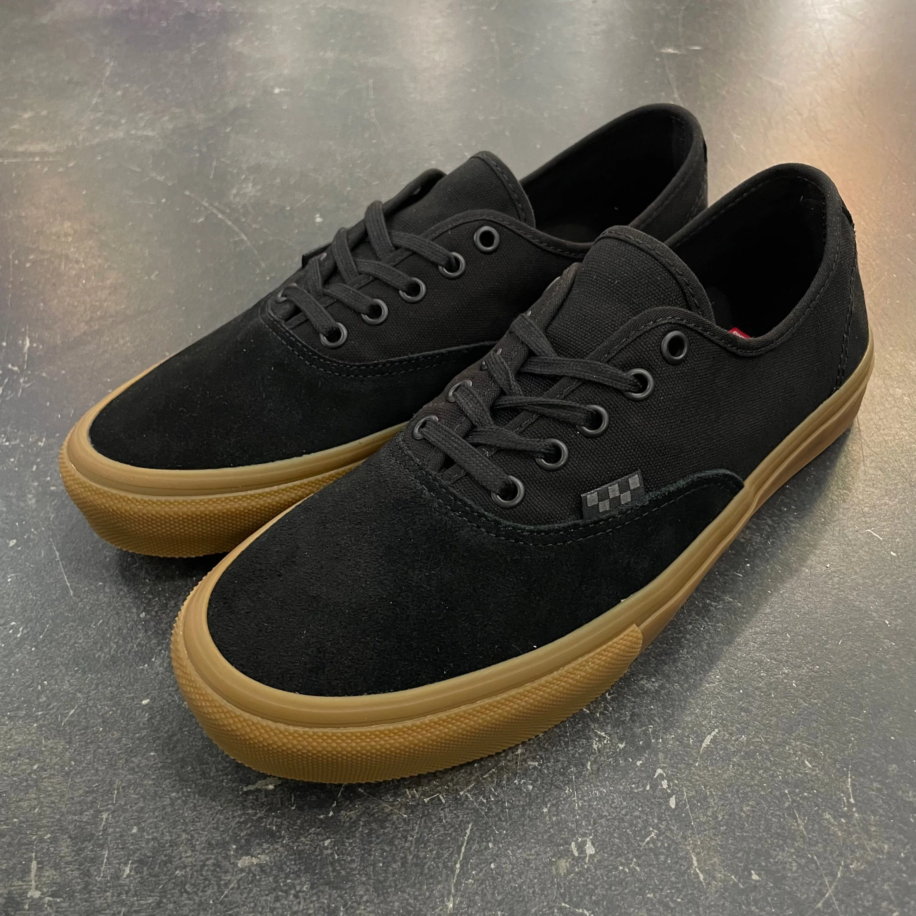 Vans Skate Authentic Black/Gum SALE